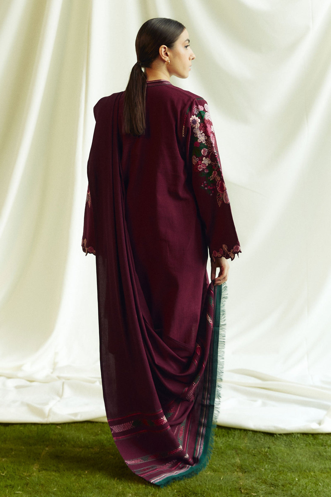 Zara Shahjahan | Coco Winter 24 | Opal-6B - House Of Hania