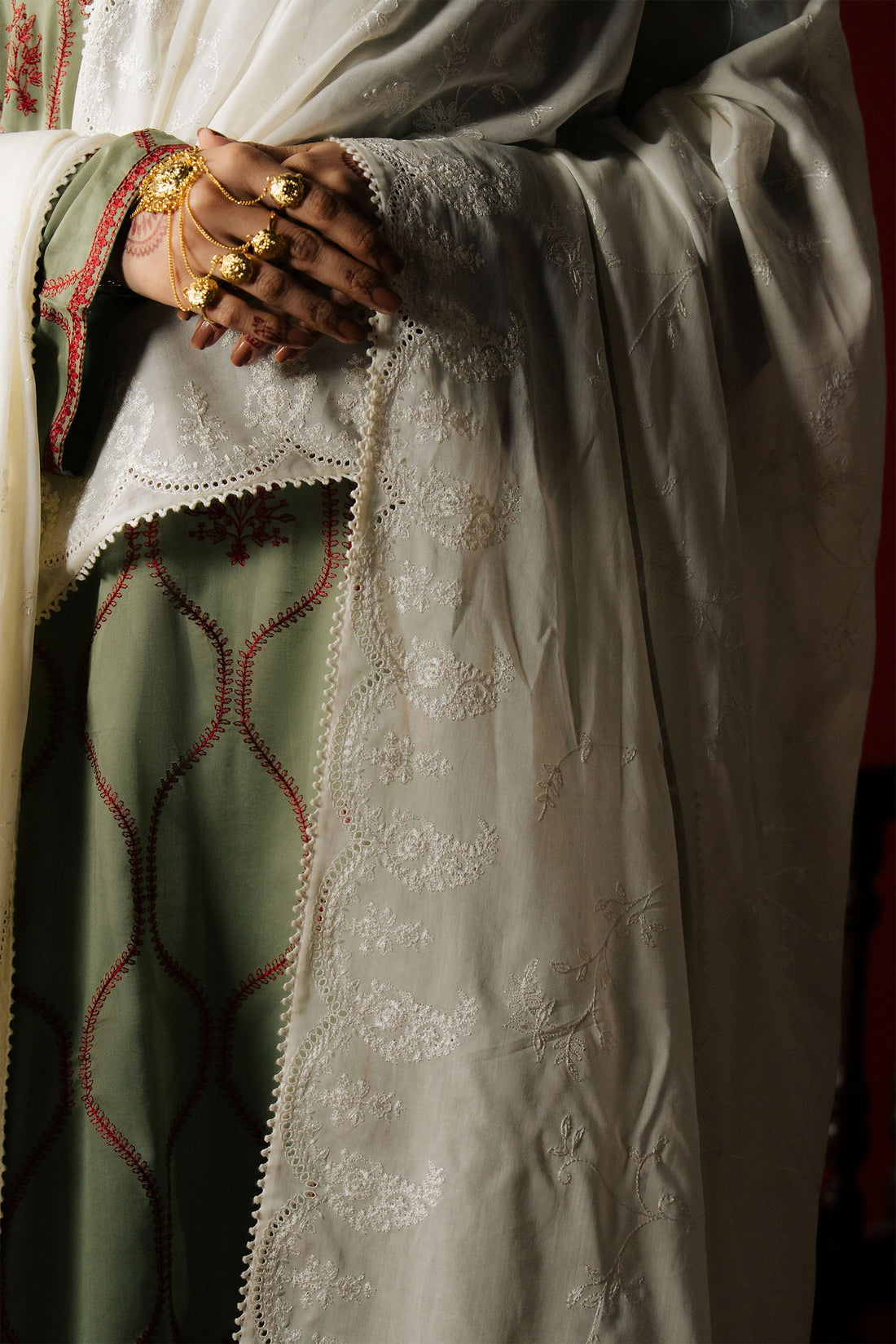 Zara Shahjahan | Eid Basics 2026 | Amanat - House Of Hania