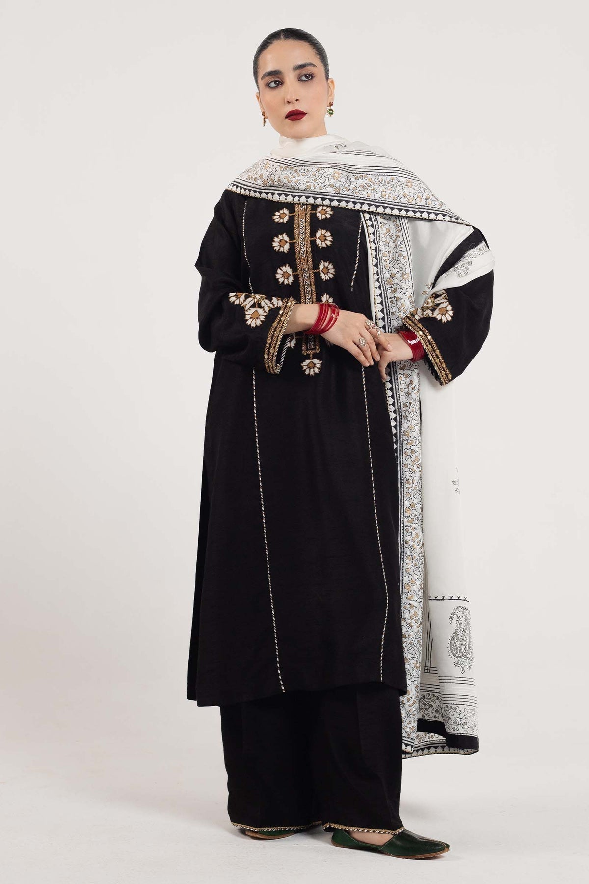 Zara Shahjahan | Handcrafted Suits | ZHC-048 - House Of Hania