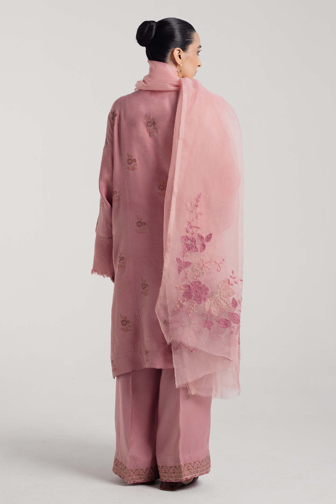 Zara Shahjahan | Handcrafted Suits | ZHC-050 - House Of Hania