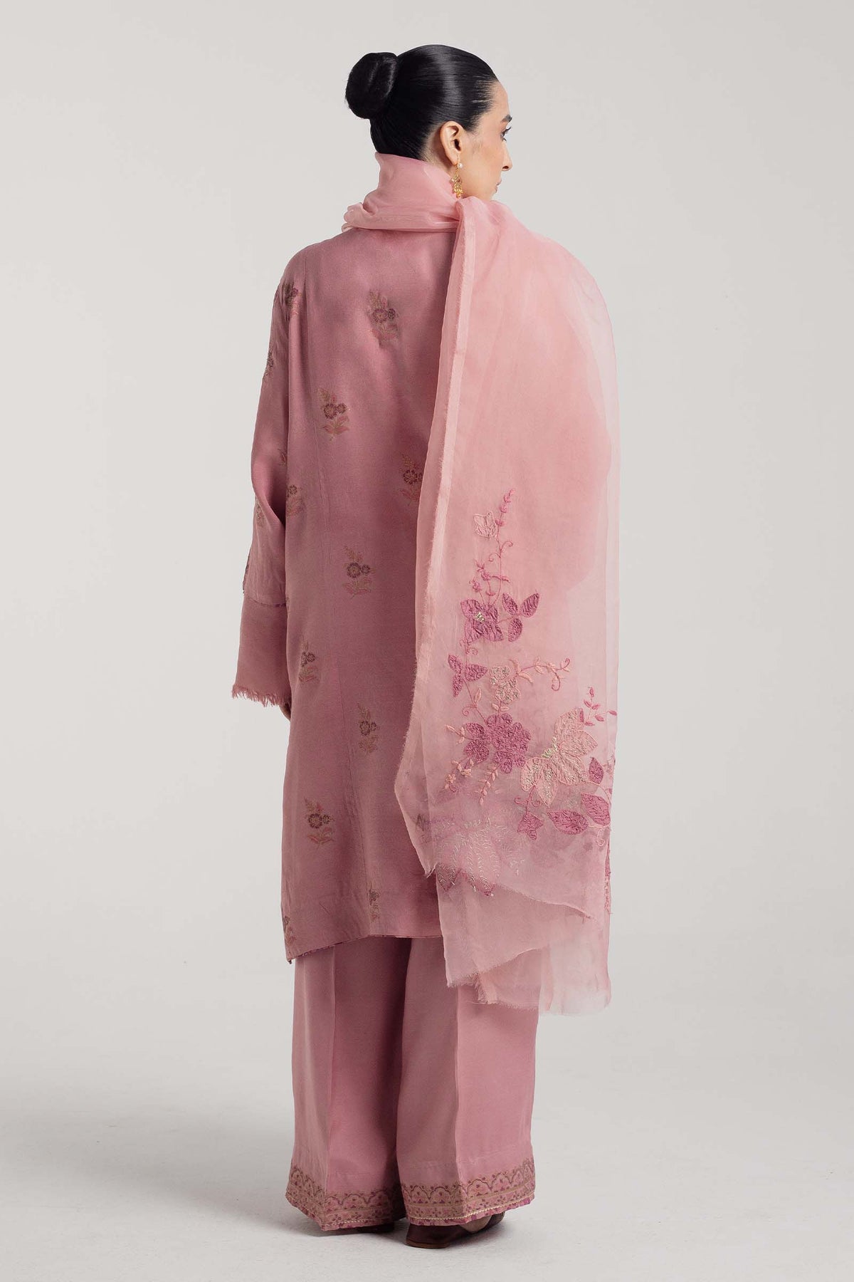 Zara Shahjahan | Handcrafted Suits | ZHC-050 - House Of Hania