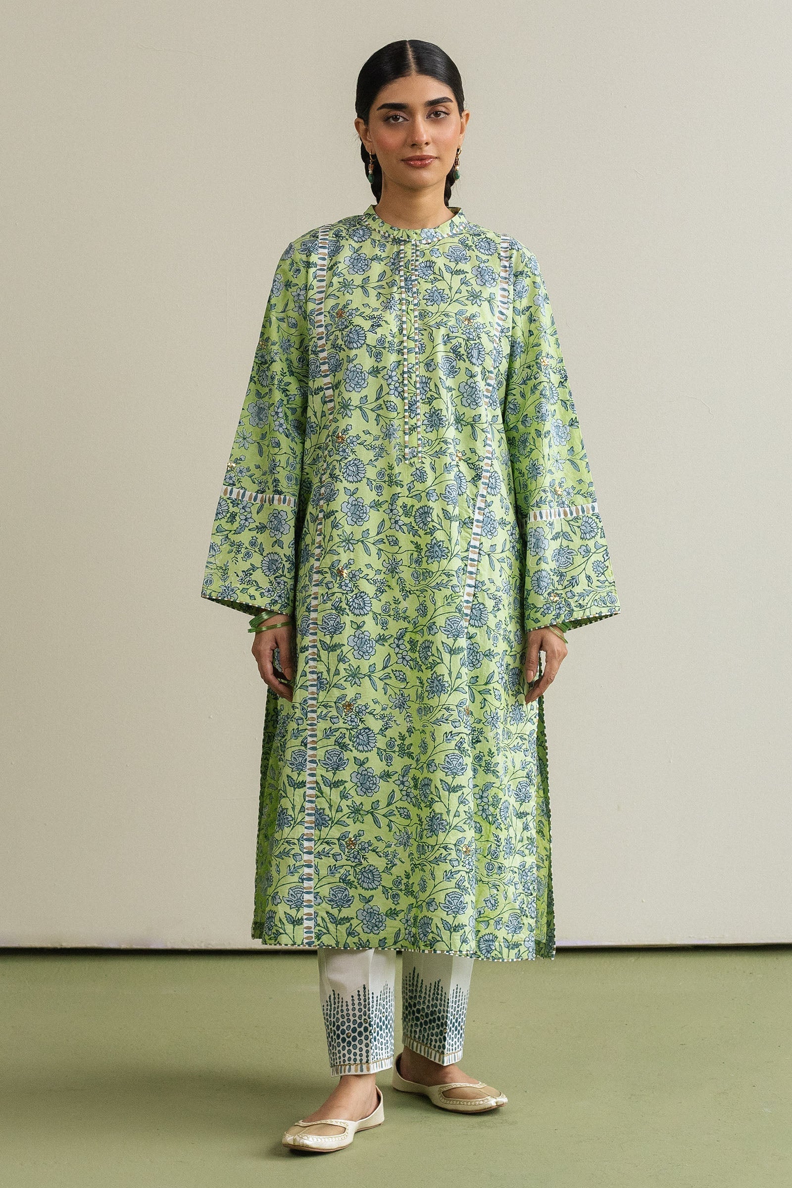 Zara Shahjahan | Handcrafted Suits | ZHC-052 - House Of Hania