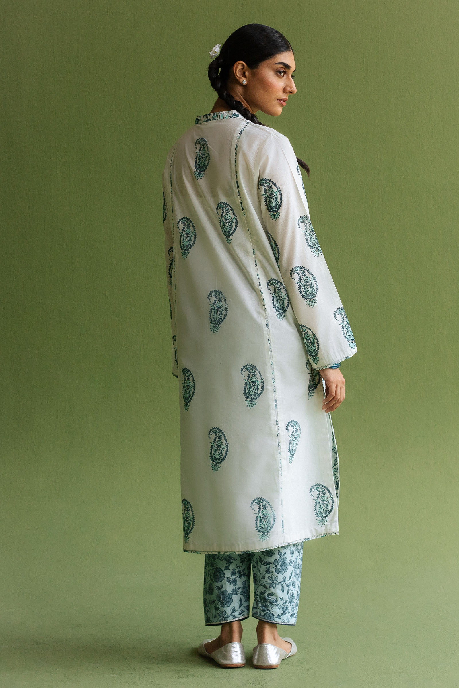 Zara Shahjahan | Handcrafted Suits | ZHC-054 - House Of Hania