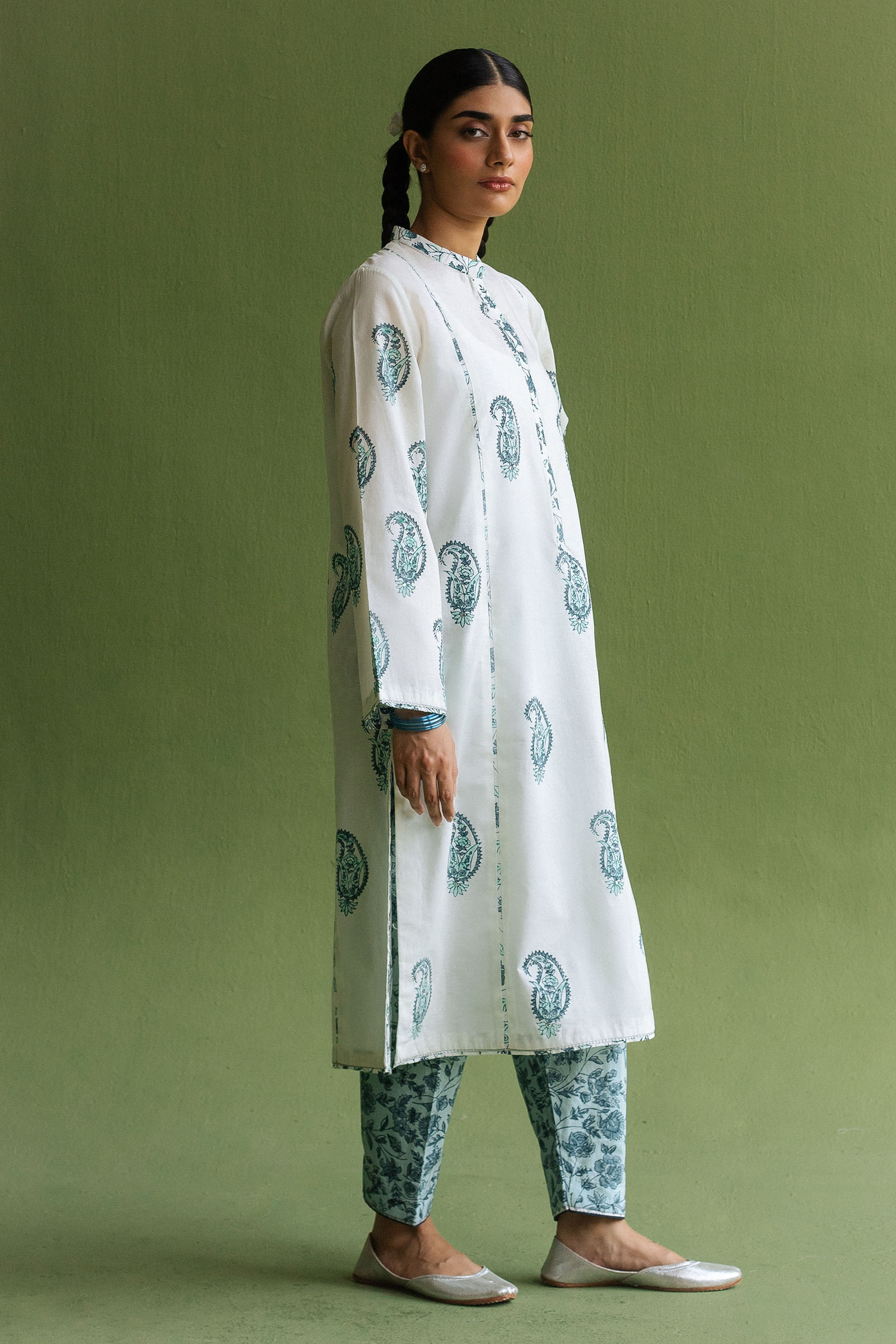 Zara Shahjahan | Handcrafted Suits | ZHC-054 - House Of Hania