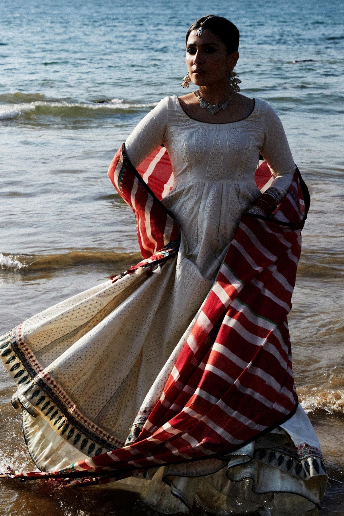 Zara Shahjahan | Luxury Lawn 24 | AAINA-8A - House Of Hania