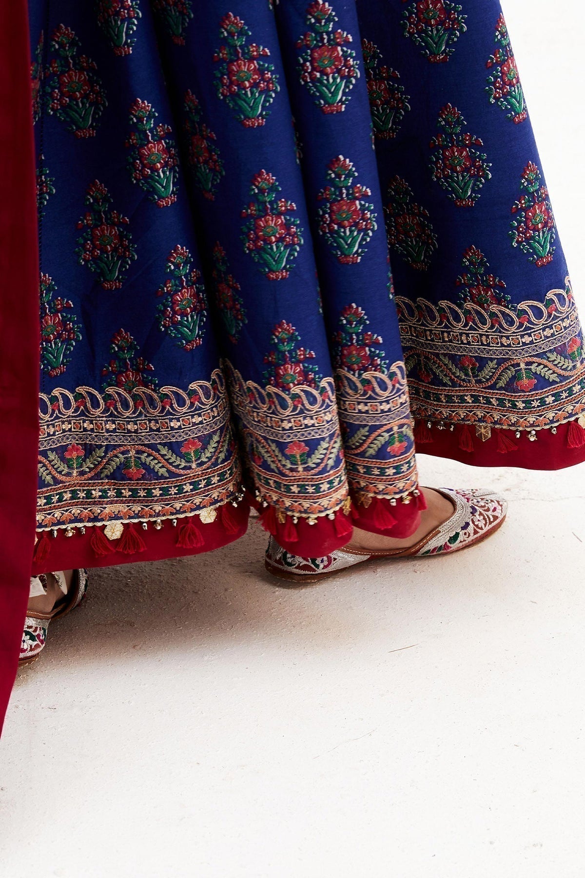 Zara Shahjahan | Luxury Lawn 24 | ANARKALI-11A - House Of Hania