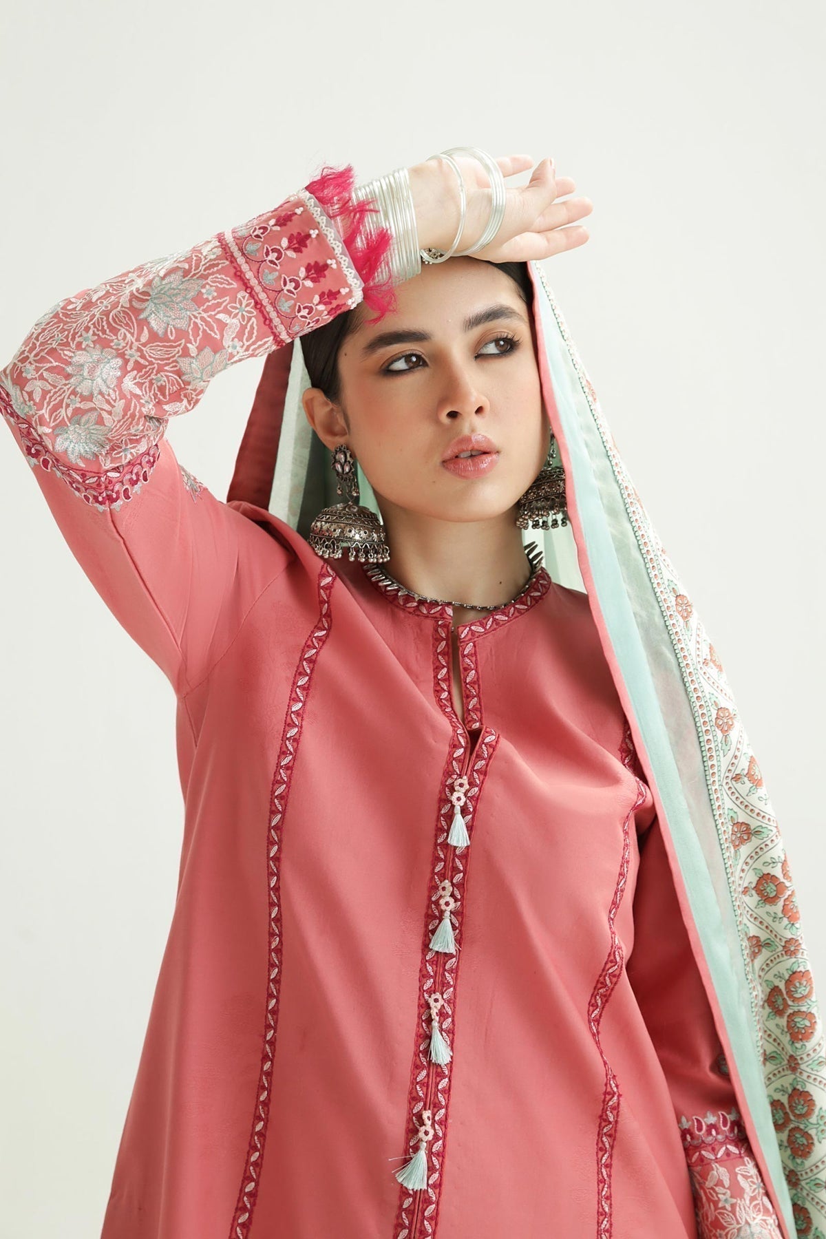 Zara Shahjahan | Luxury Lawn 24 | SANDAL-10B - House Of Hania