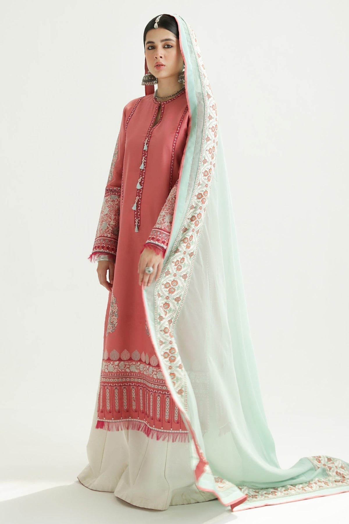 Zara Shahjahan | Luxury Lawn 24 | SANDAL-10B - House Of Hania