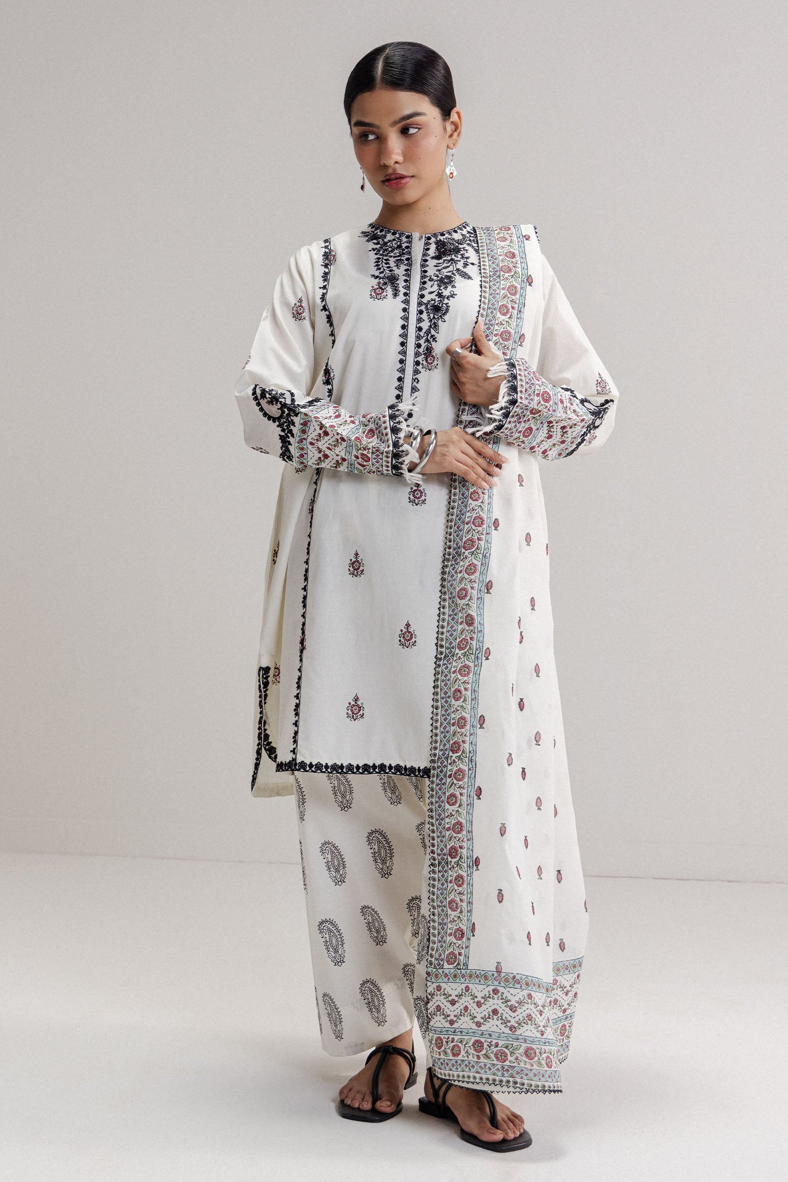 Zara Shahjahan | PRET EID II 2026 | SAFIRA - House Of Hania