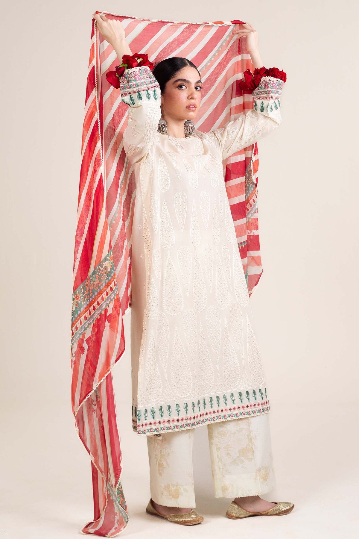 Zara Shahjahan | Stitched Lawn 24 | SL-AINA-8A - House Of Hania