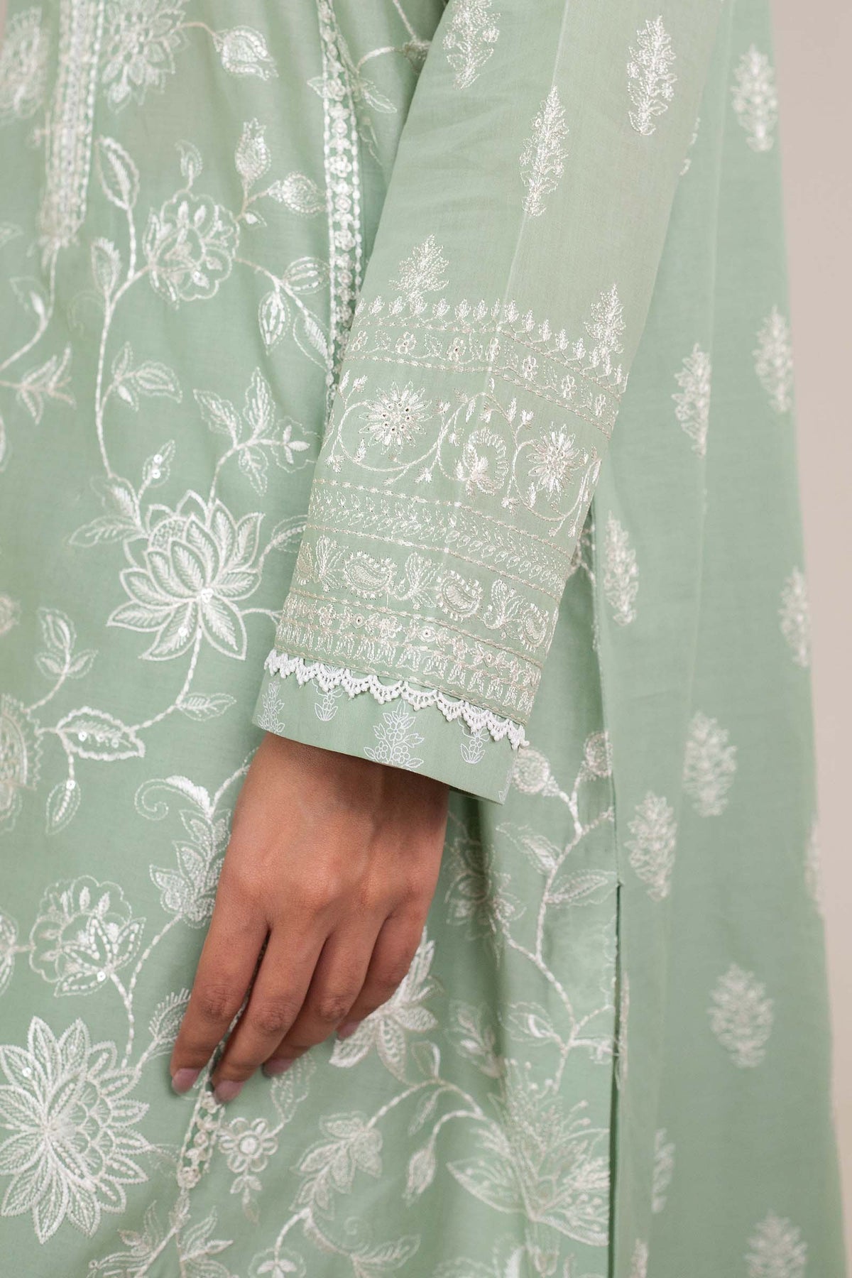 Zara Shahjahan | Stitched Lawn 24 | SL-MAHI-1B - House Of Hania