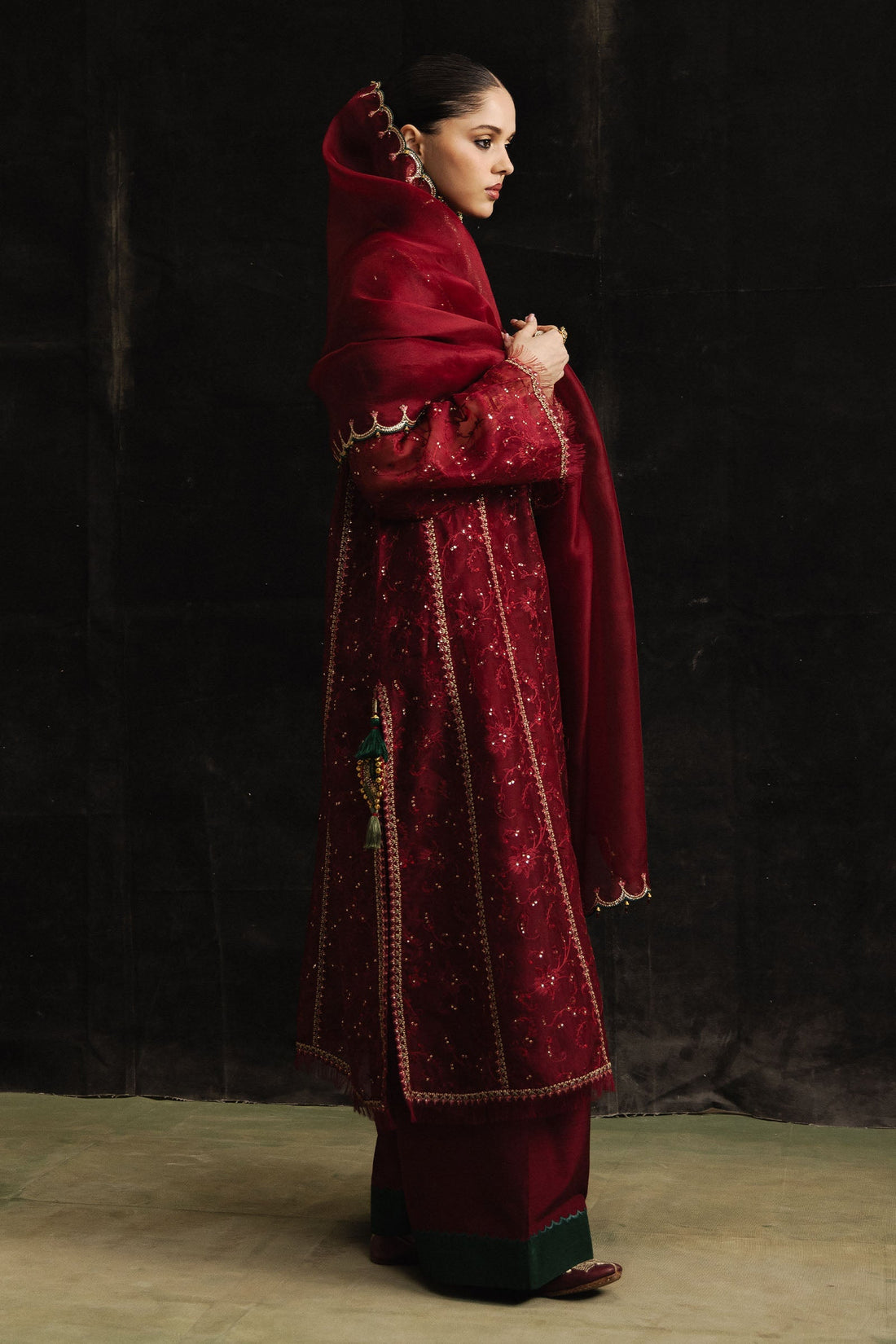 Zara Shahjahan | Studio Portraits | Baila - House Of Hania