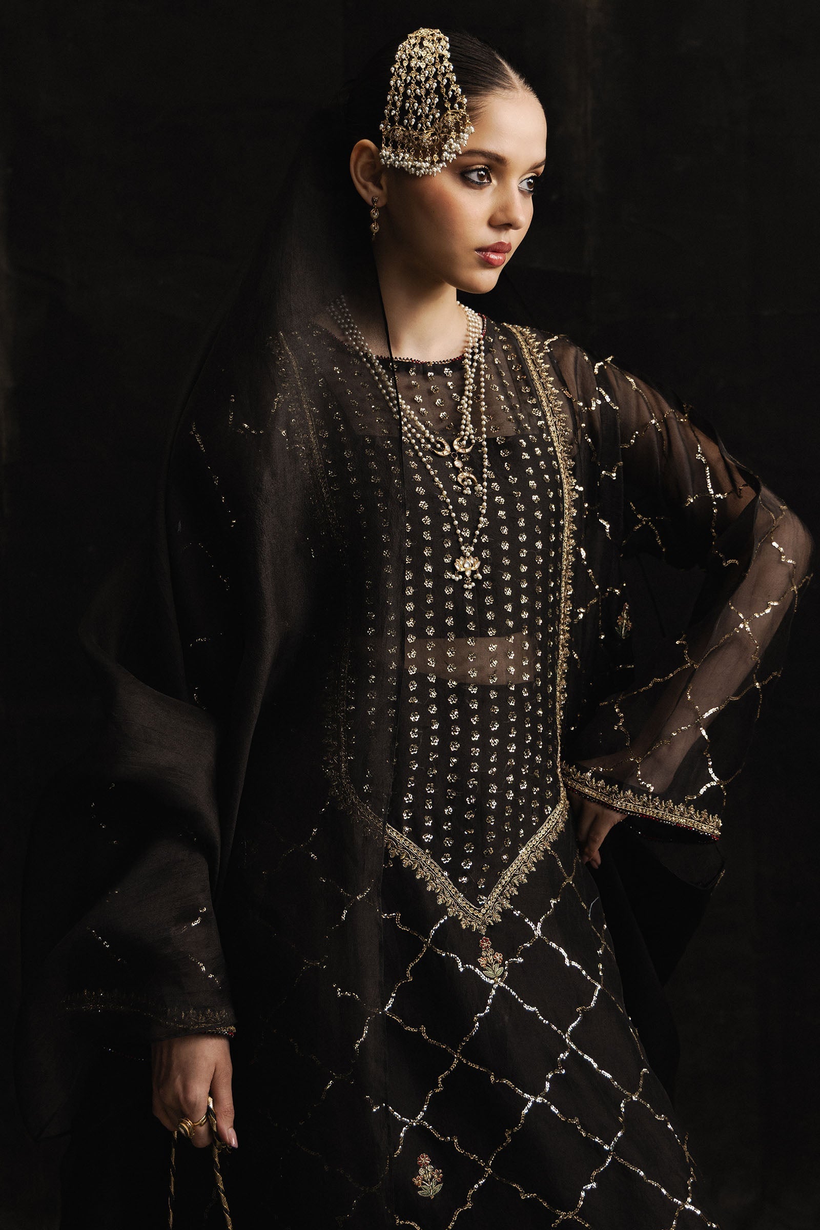 Zara Shahjahan | Studio Portraits | Kubra - House Of Hania