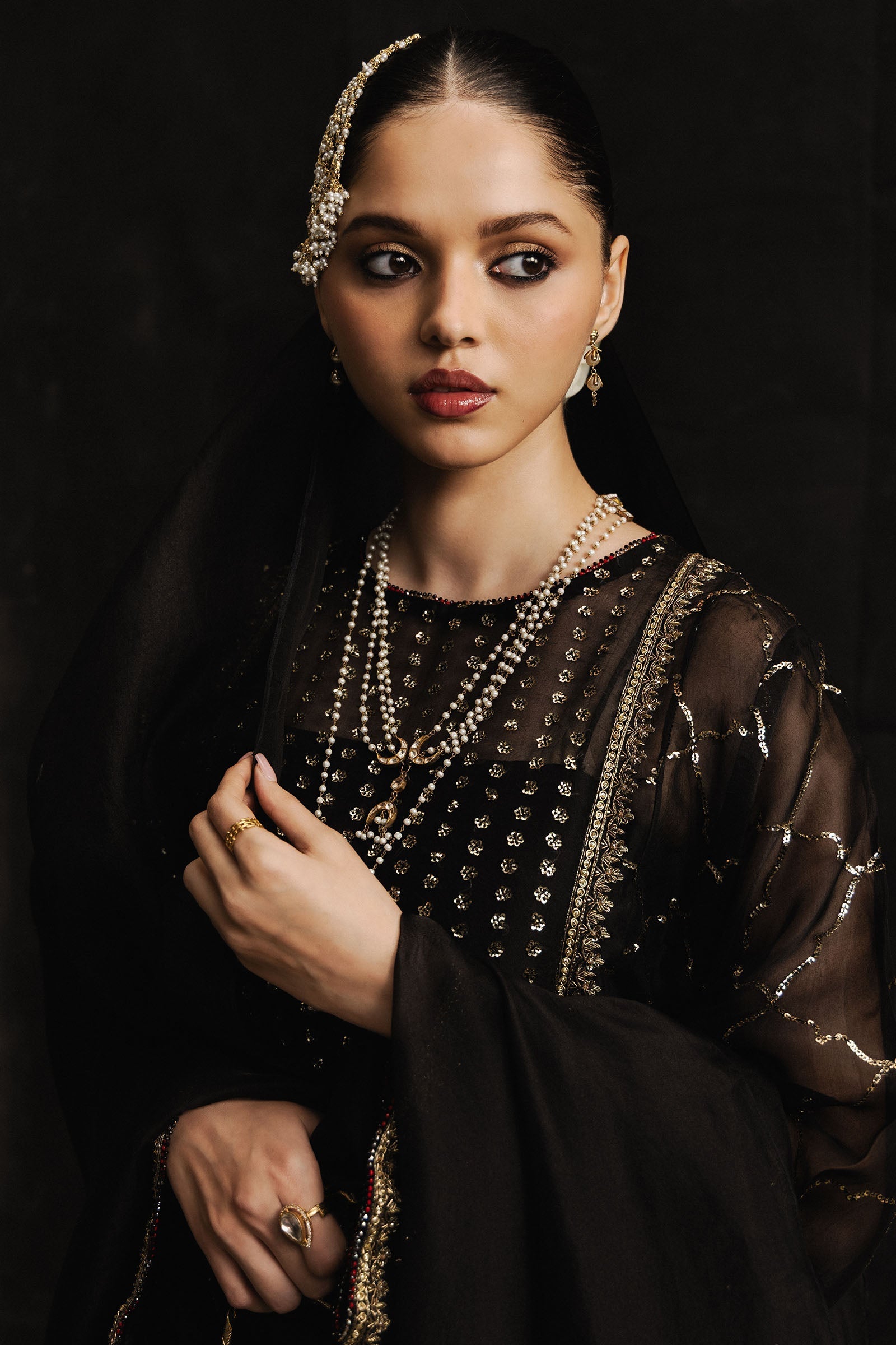 Zara Shahjahan | Studio Portraits | Kubra - House Of Hania