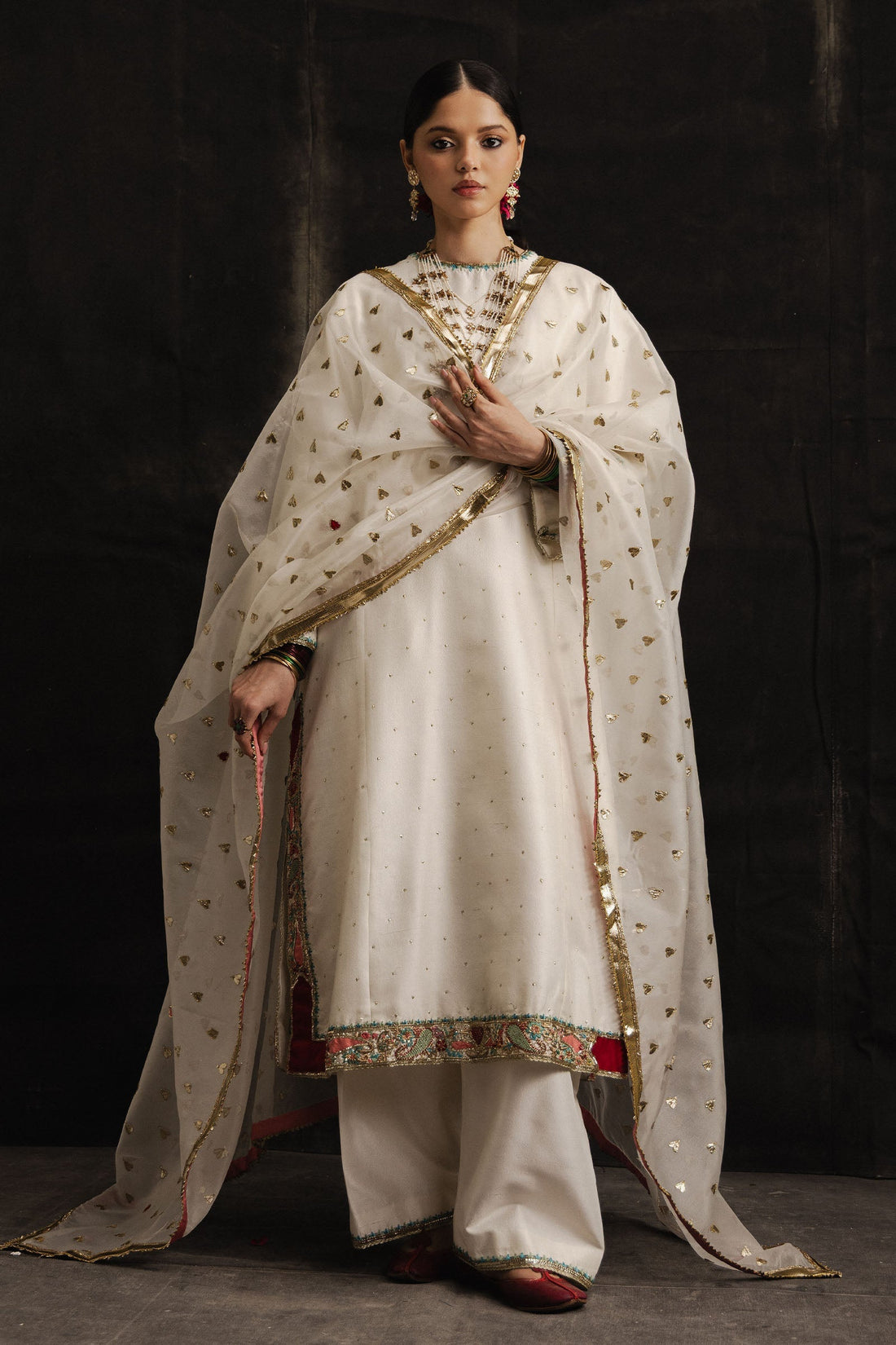 Zara Shahjahan | Studio Portraits | Peepal - House Of Hania
