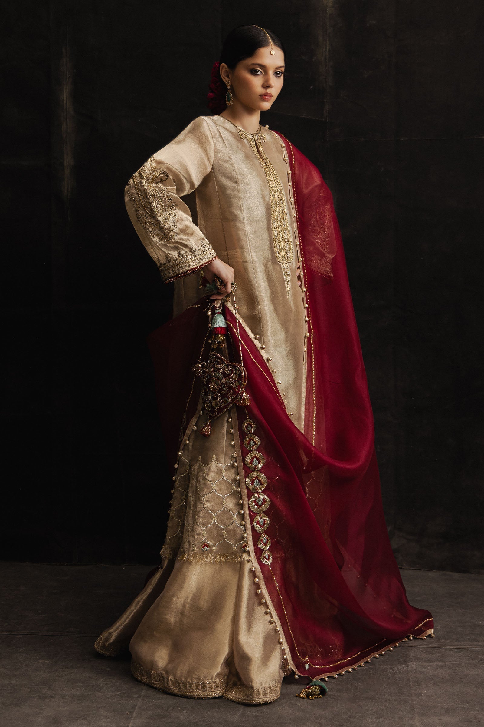 Zara Shahjahan | Studio Portraits | Zariyab - House Of Hania
