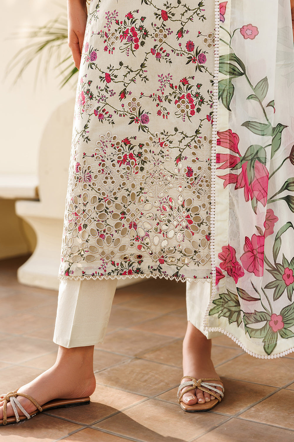 Zarif | Amani Eid Lawn 26 | ZL-RTW-26 BARIH - House Of Hania