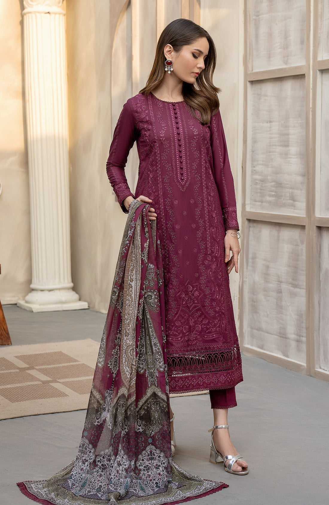Zarif | Festive Lawn | ZFL 01 RAHAA - House Of Hania