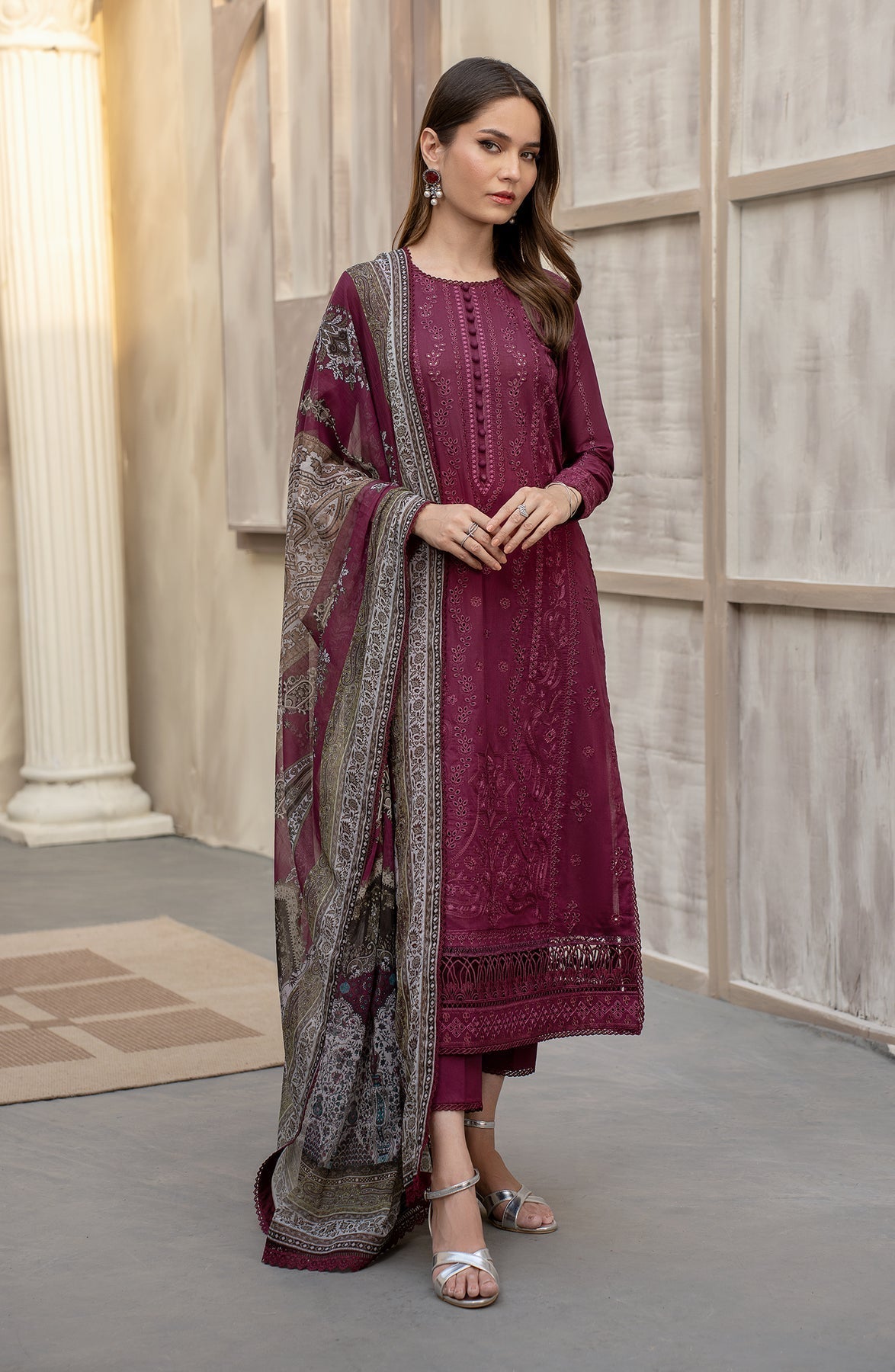 Zarif | Festive Lawn | ZFL 01 RAHAA - House Of Hania