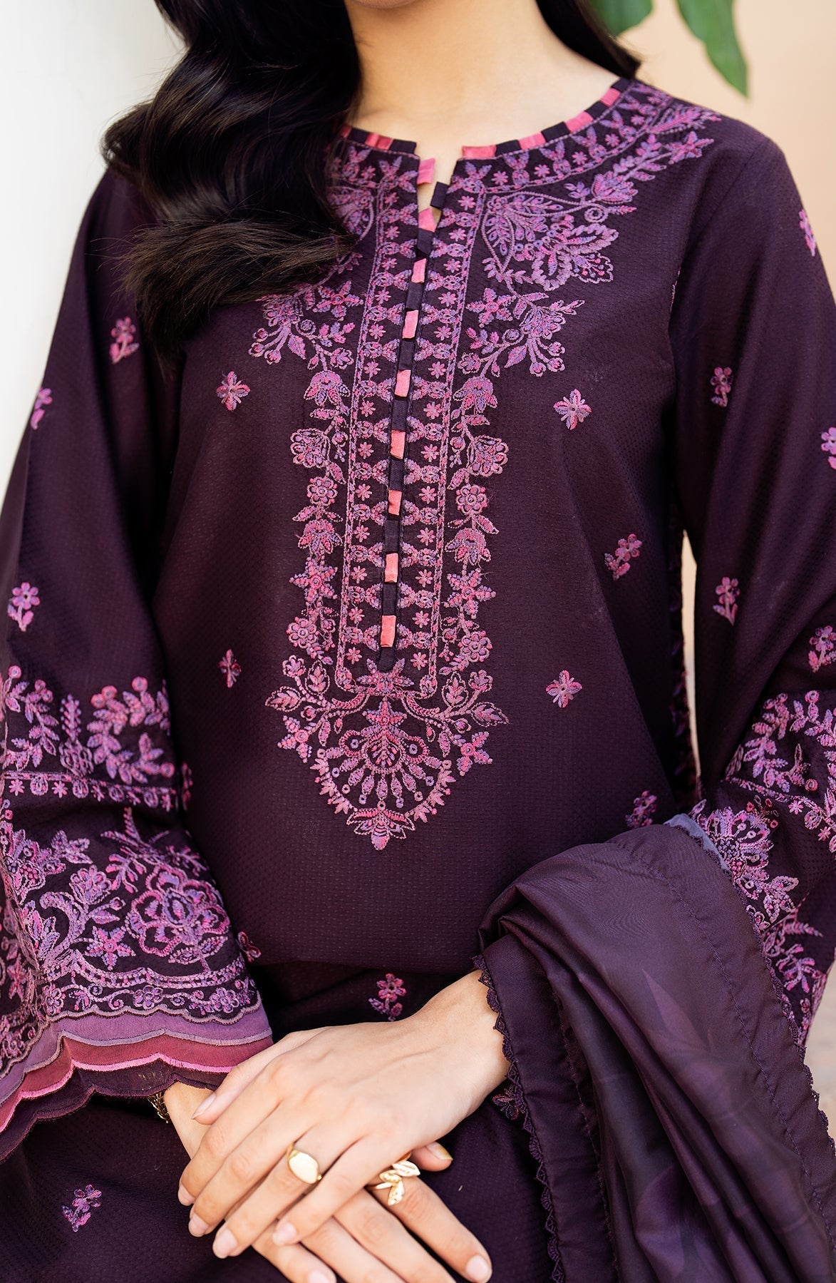 Zarif | Nura Textured Lawn 25 | FAHA - House Of Hania