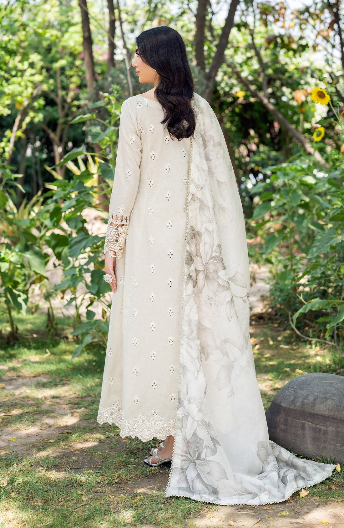 Zarif | Nura Textured Lawn 25 | ISARA - House Of Hania