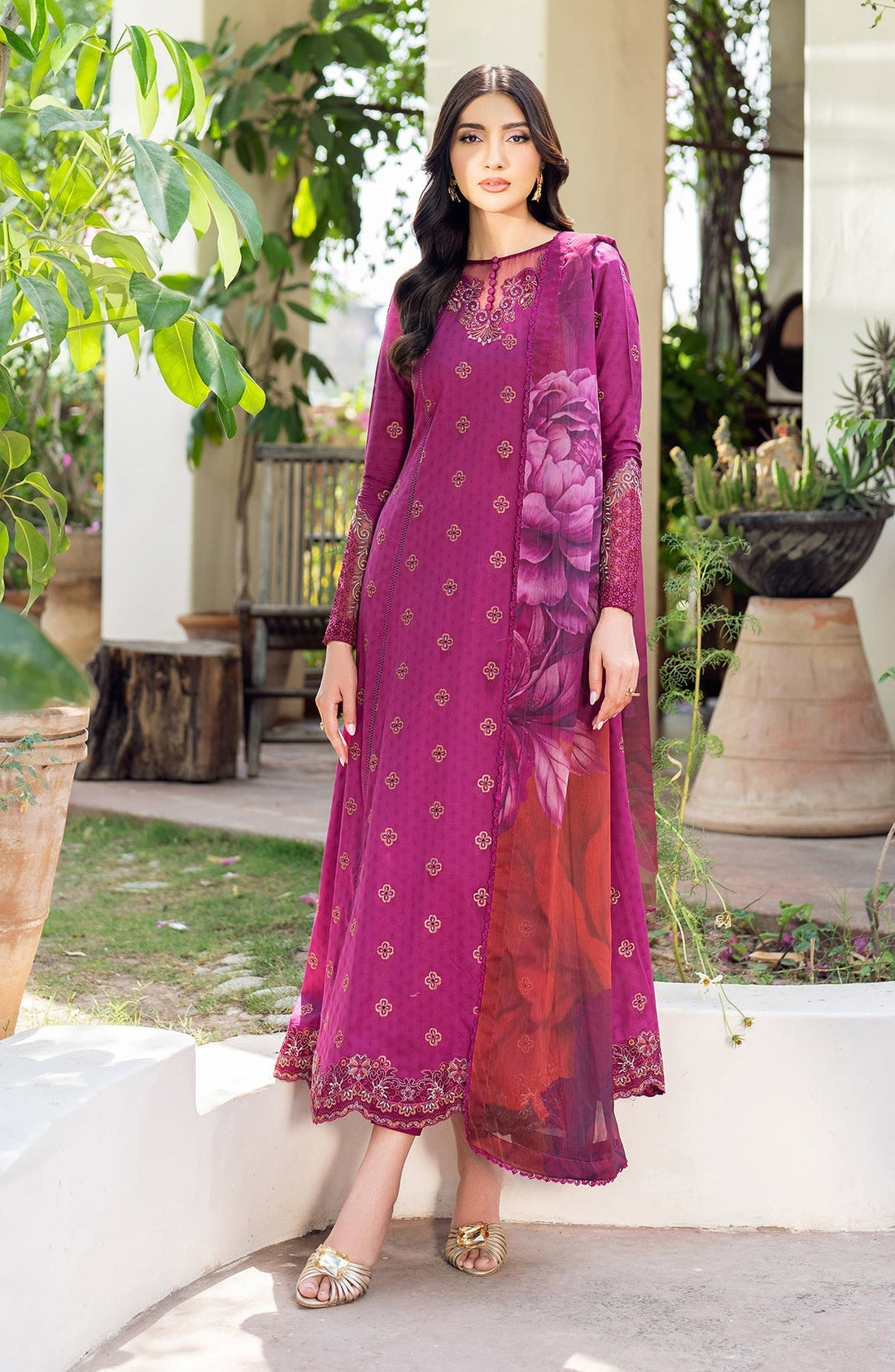 Zarif | Nura Textured Lawn 25 | MEHMAL - House Of Hania