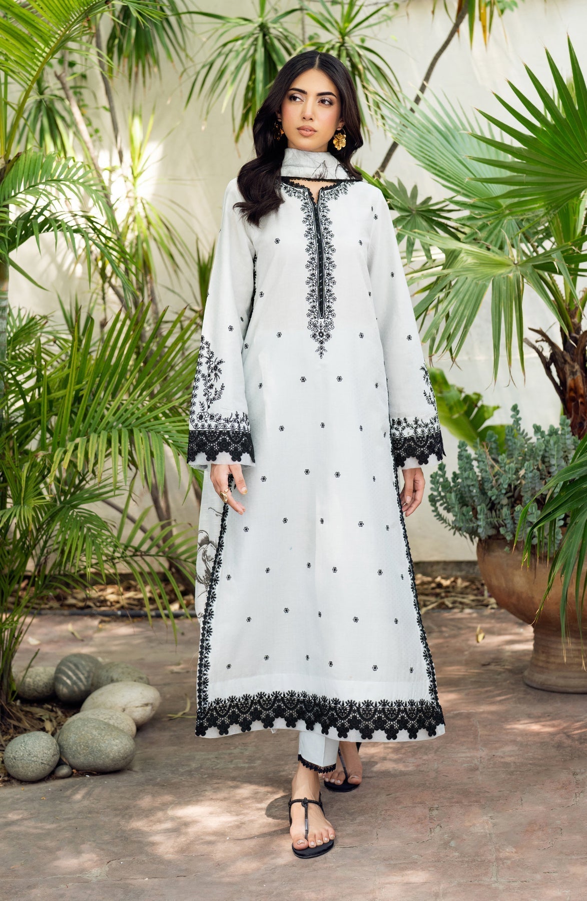 Zarif | Nura Textured Lawn 25 | REEHA - House Of Hania