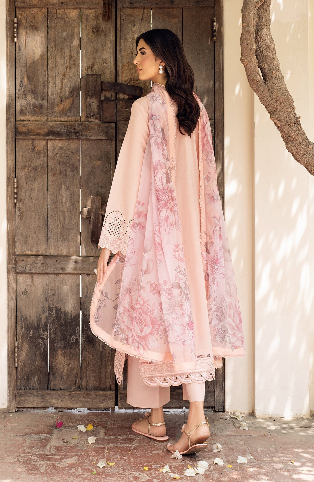 Zarif | Nura Textured Lawn 25 | VIYANA - House Of Hania