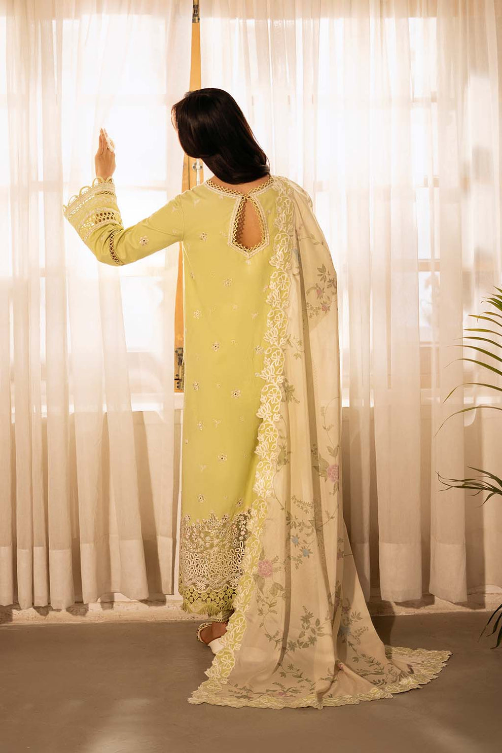 Zarposh | Sajni Lawn 25 | Gulnaz - House Of Hania