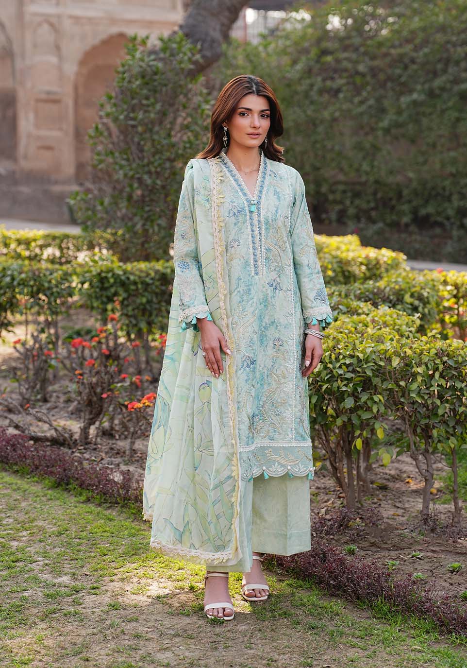 Zarqash | Luxe Lawn 26 | ZQL001 - House Of Hania