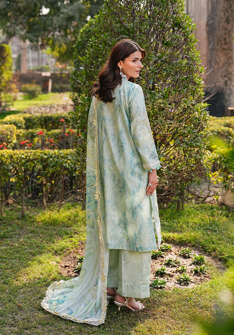 Zarqash | Luxe Lawn 26 | ZQL001 - House Of Hania