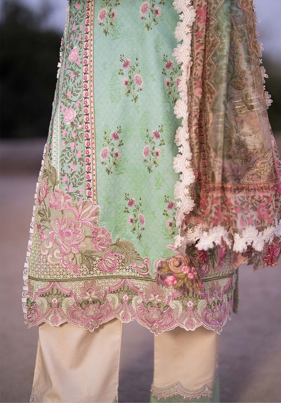 Zarqash | Luxe Lawn 26 | ZQL0011 - House Of Hania