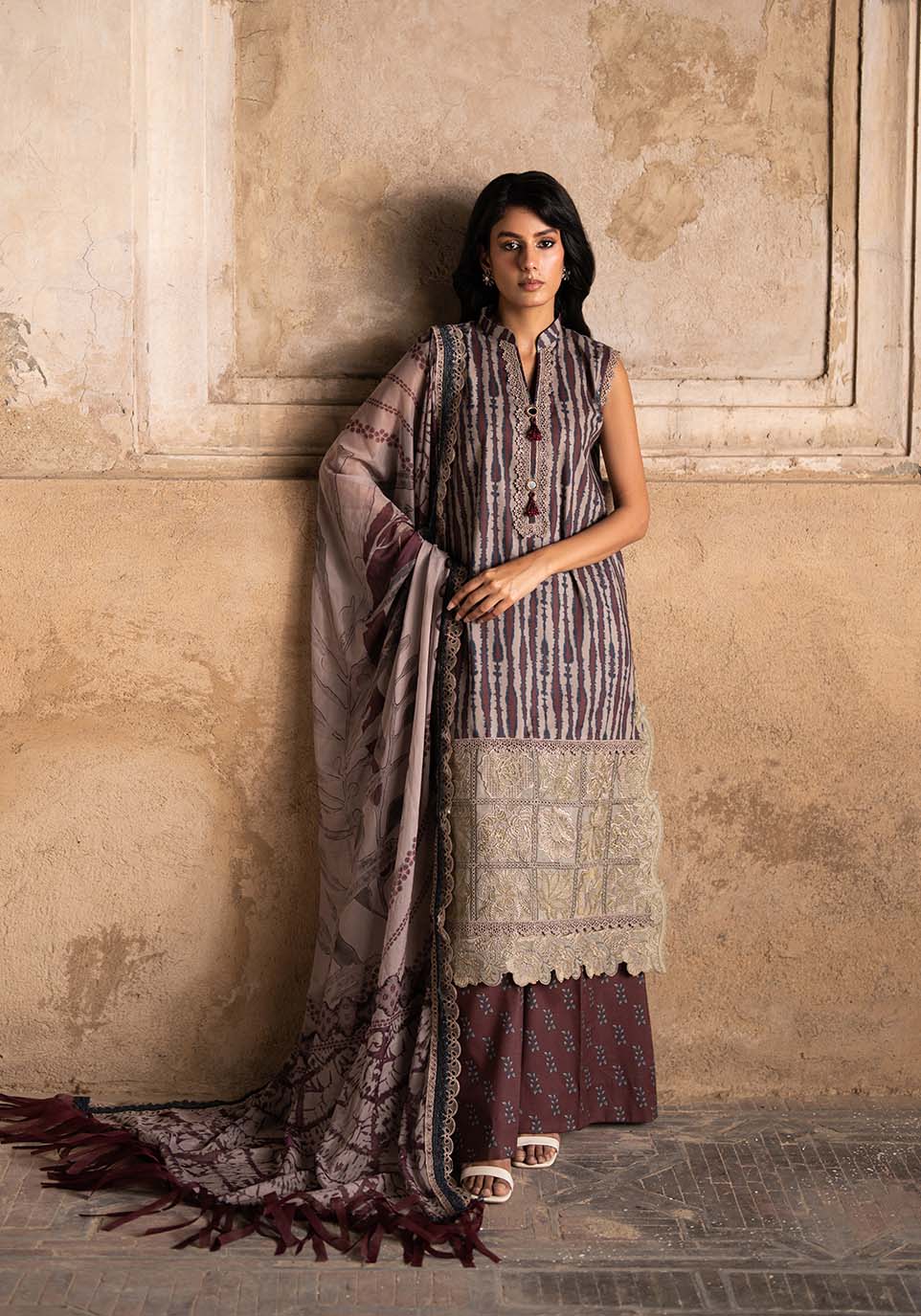 Zarqash | Luxe Lawn 26 | ZQL0015 - House Of Hania