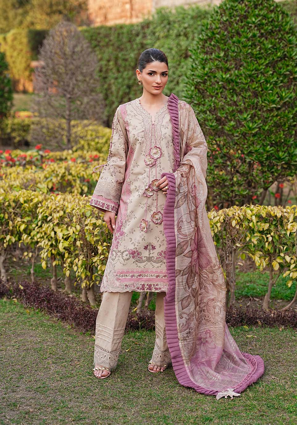 Zarqash | Luxe Lawn 26 | ZQL004 - House Of Hania
