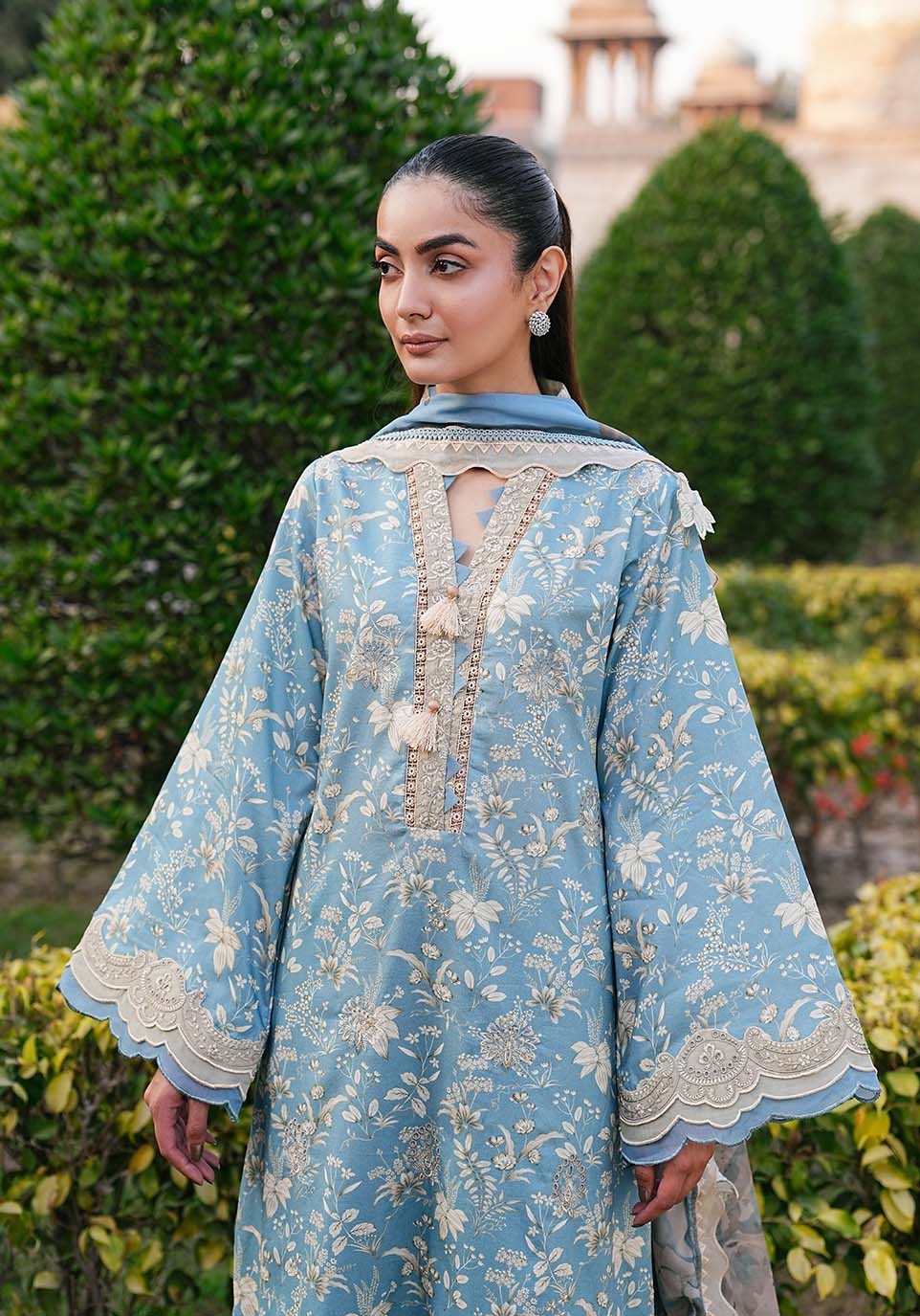Zarqash | Luxe Lawn 26 | ZQL008 - House Of Hania