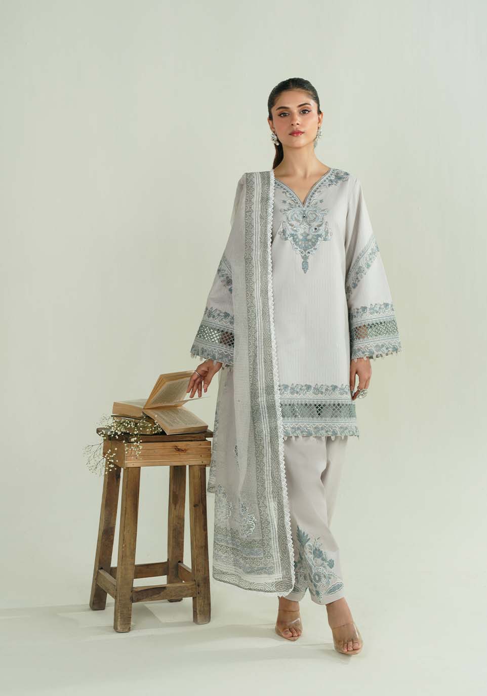 Zarqash | Nazakat Ready to Wear | CHANDNI - House Of Hania