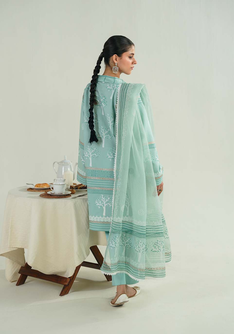 Zarqash | Nazakat Ready to Wear | SEHER - House Of Hania