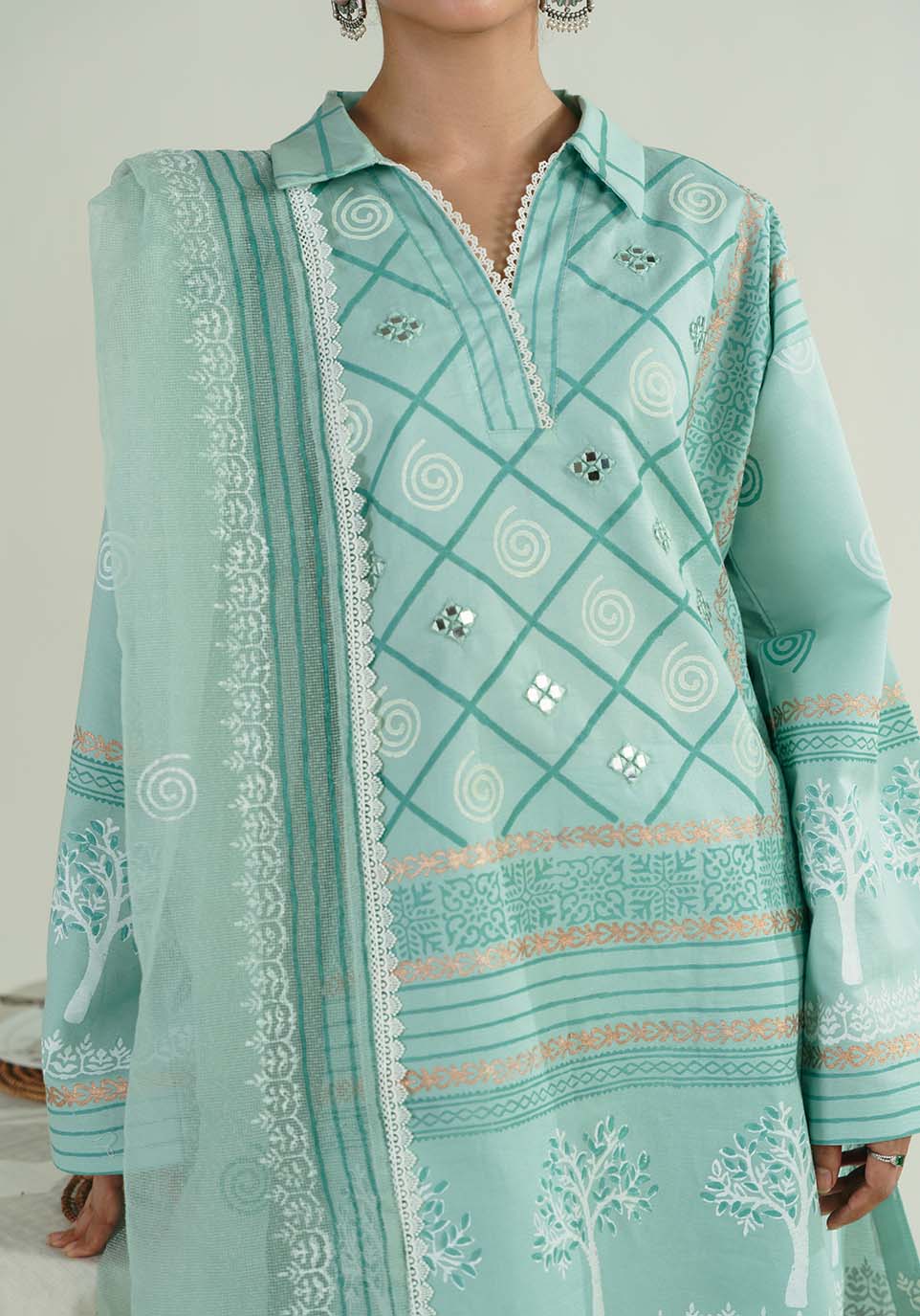 Zarqash | Nazakat Ready to Wear | SEHER - House Of Hania