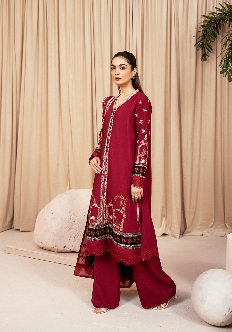 Zarqash | The Winter Luxe Pret | CRIMSON ECHO - House Of Hania
