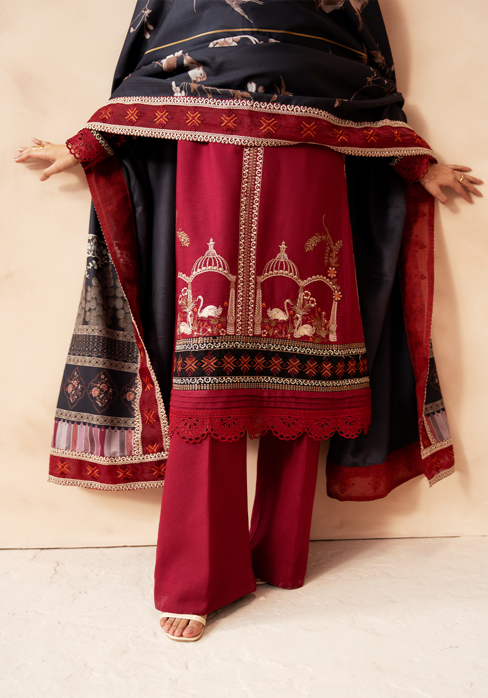 Zarqash | The Winter Luxe Pret | CRIMSON ECHO - House Of Hania