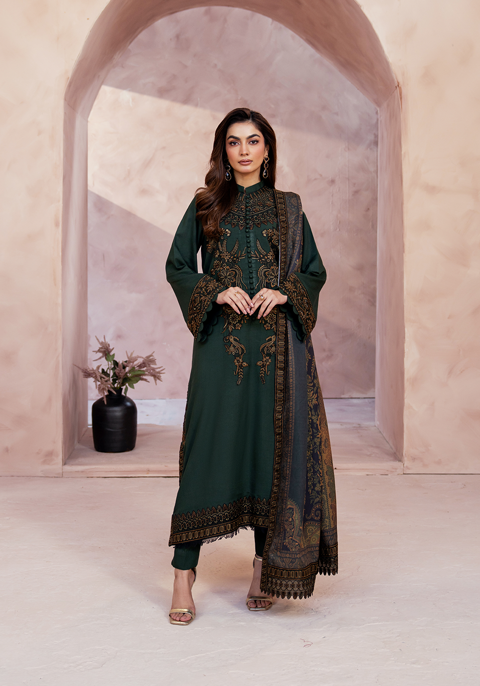 Zarqash | The Winter Luxe Pret | MOSS POISE - House Of Hania
