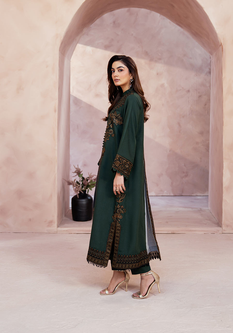 Zarqash | The Winter Luxe Pret | MOSS POISE - House Of Hania