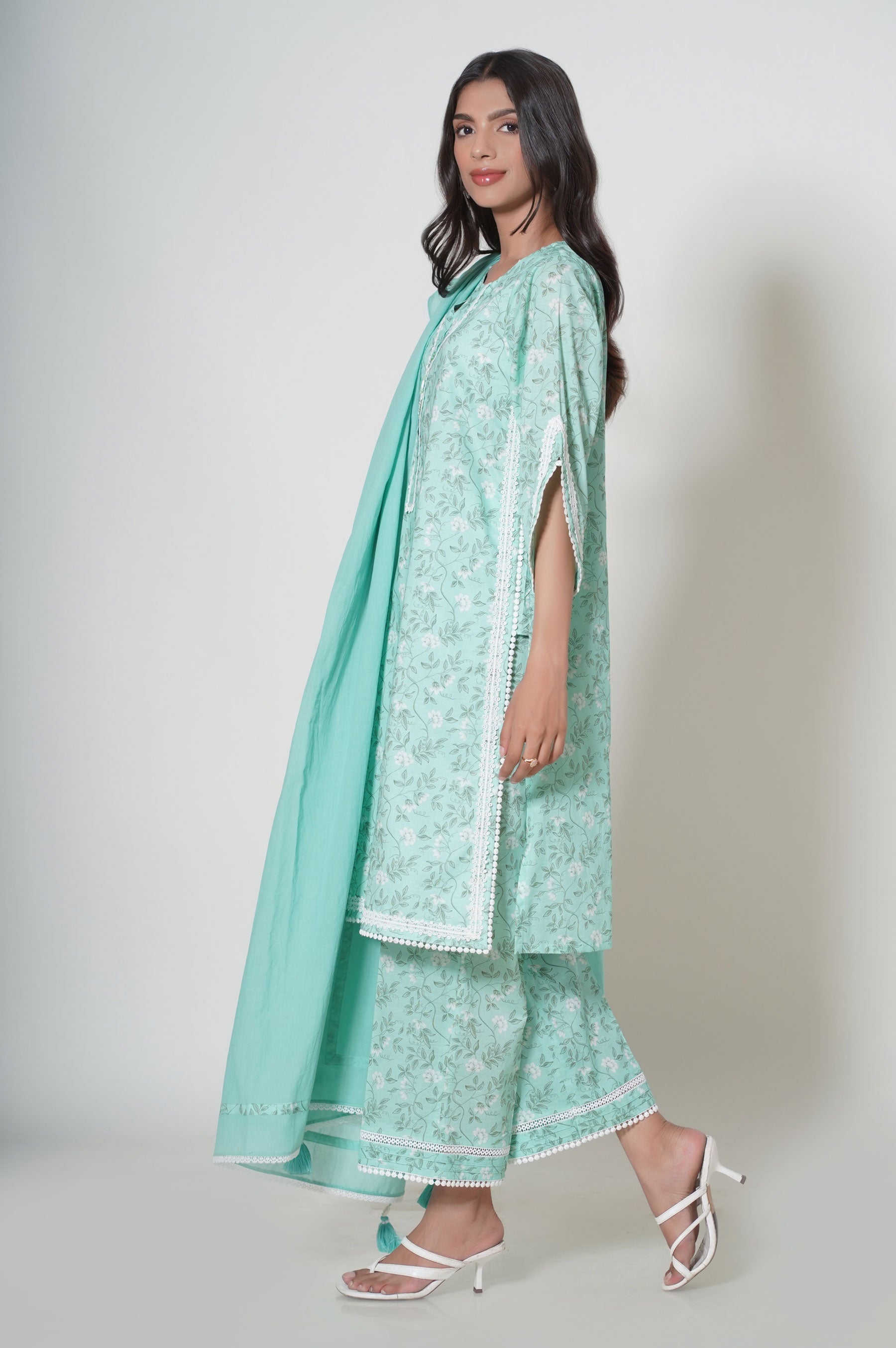 Zeen | Summer Collection 24 | 33615 - House Of Hania