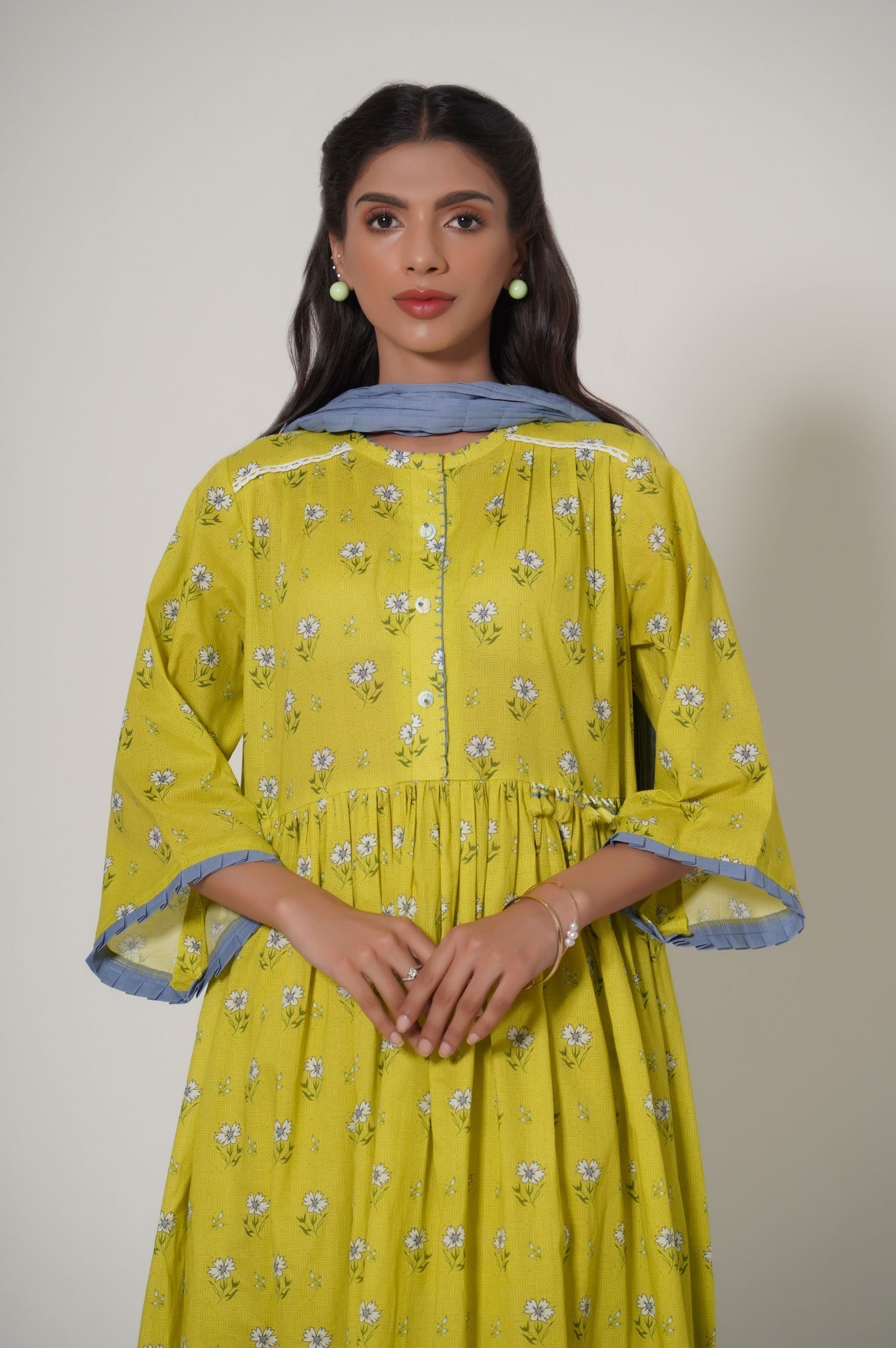 Zeen | Summer Collection 24 | 33616 - House Of Hania