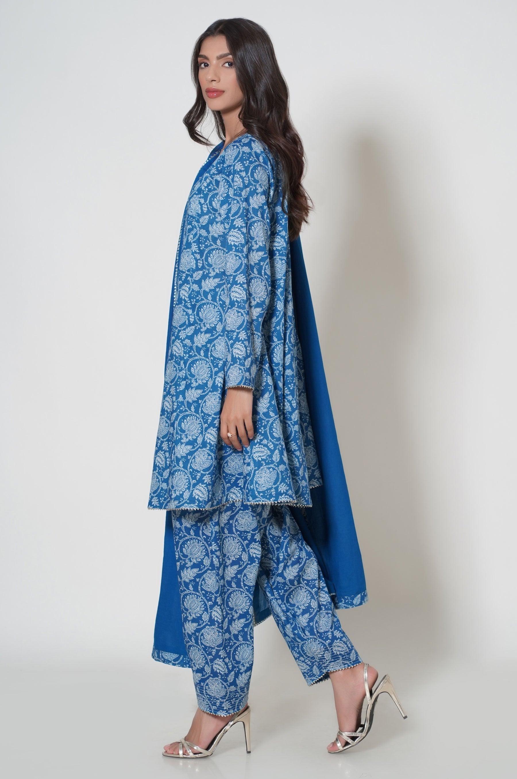 Zeen | Summer Collection 24 | 33617 - House Of Hania