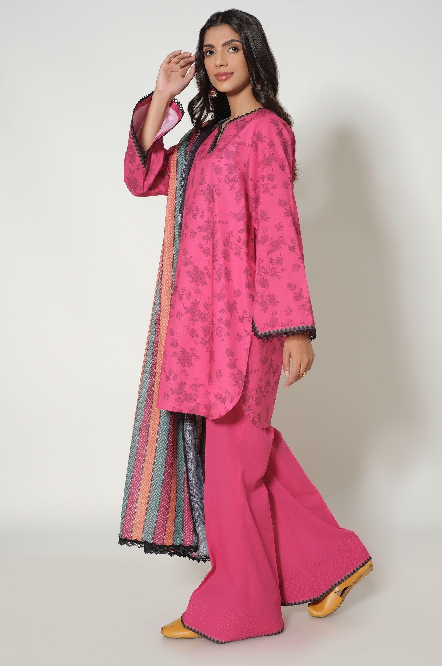 Zeen | Summer Collection 24 | 33620 - House Of Hania