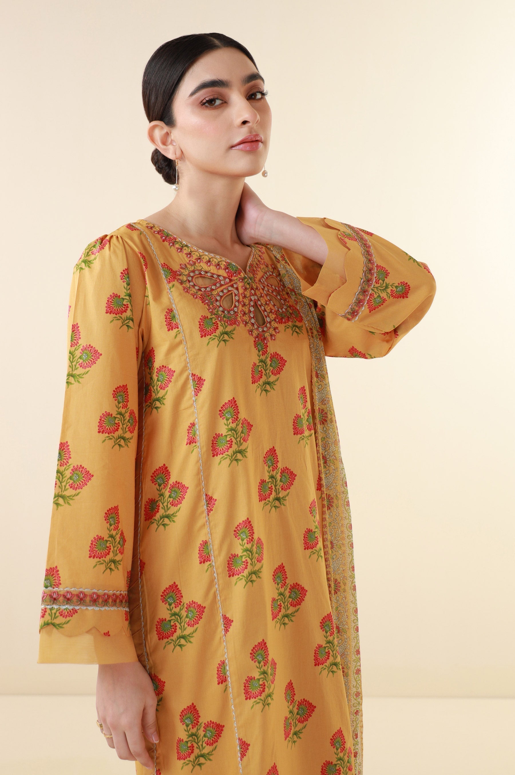 Zeen | Summer Collection 24 | 34209 - House Of Hania