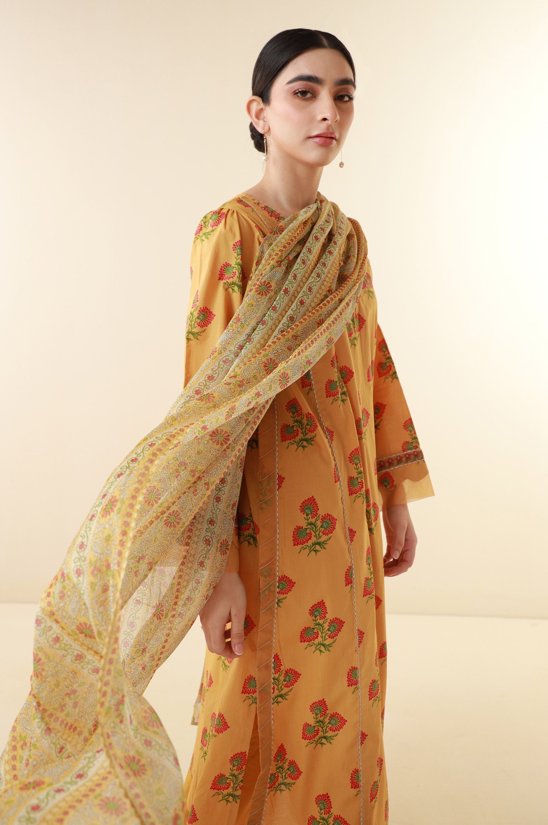Zeen | Summer Collection 24 | 34209 - House Of Hania