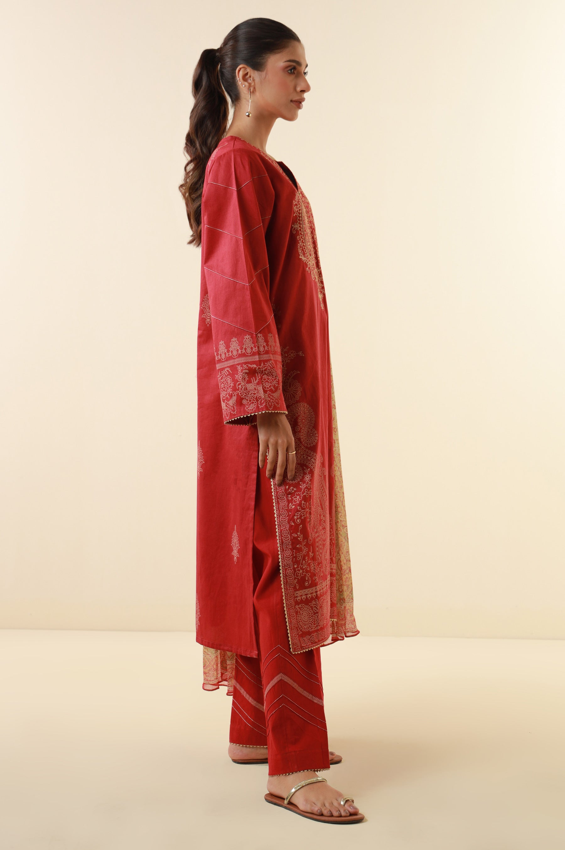 Zeen | Summer Collection 24 | 34211 - House Of Hania