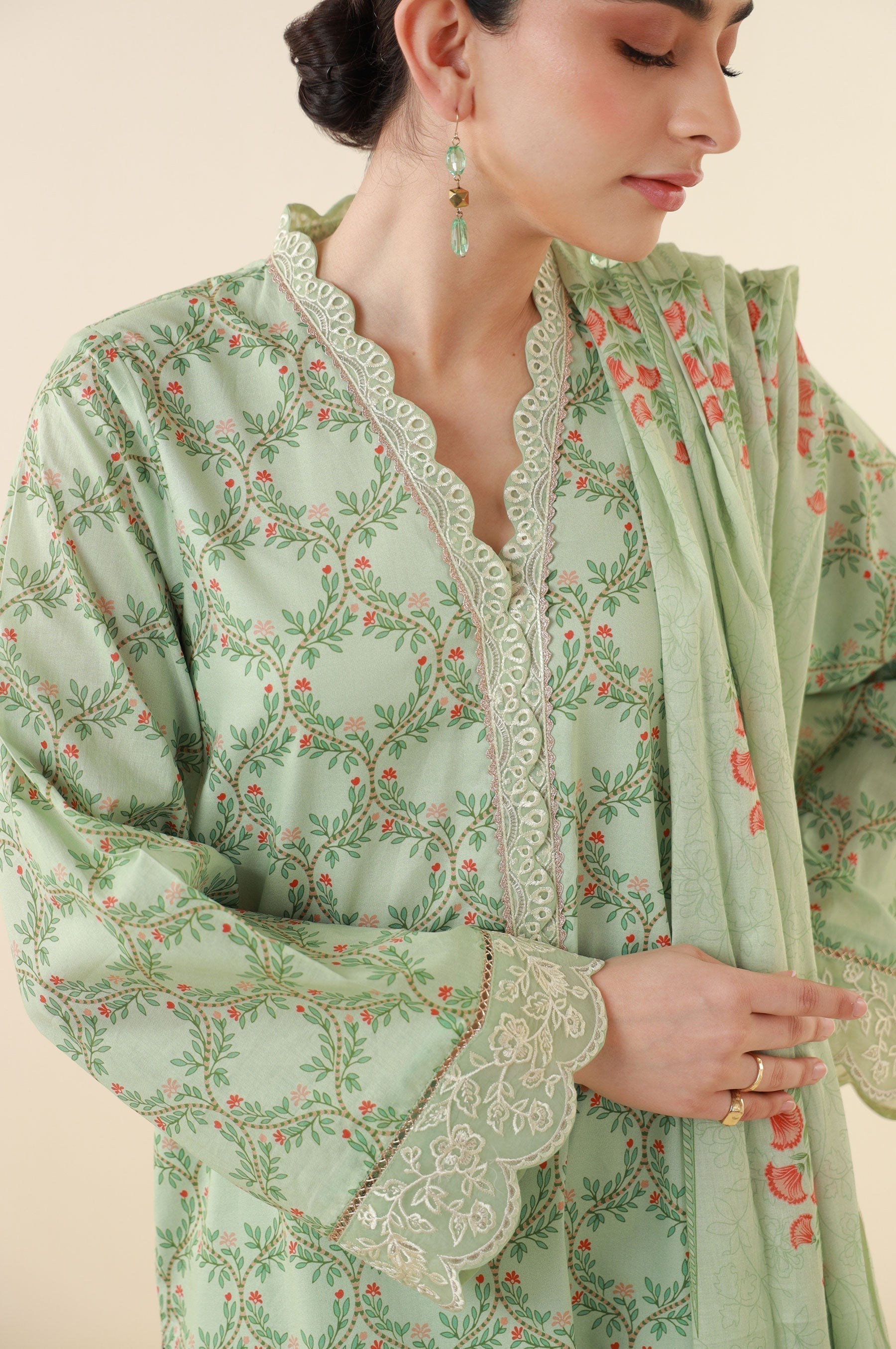 Zeen | Summer Collection 24 | 34217 - House Of Hania